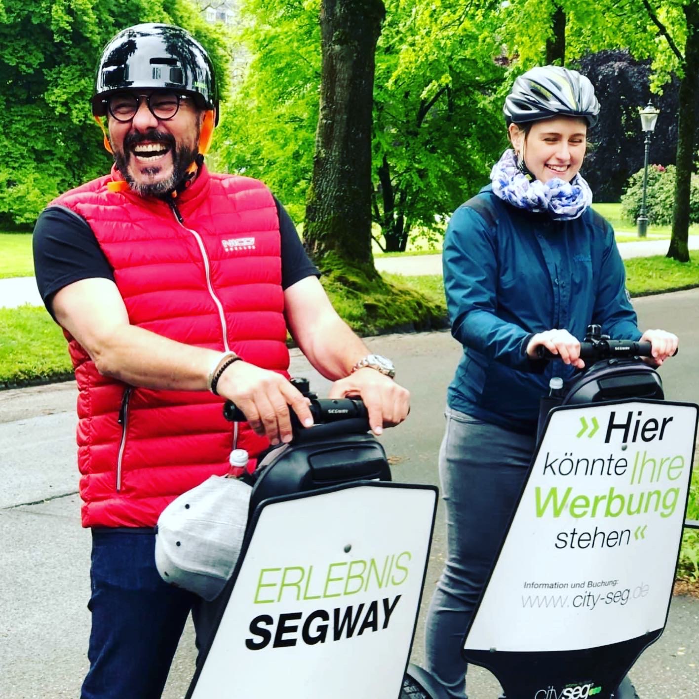 Witze vom Olli Oliver Gimber  Segway Scrooser Event Lachen Blackforest Obacht CitySeg Baden-Baden Touren Events Stadt Team Privat Schwarzwald Tour