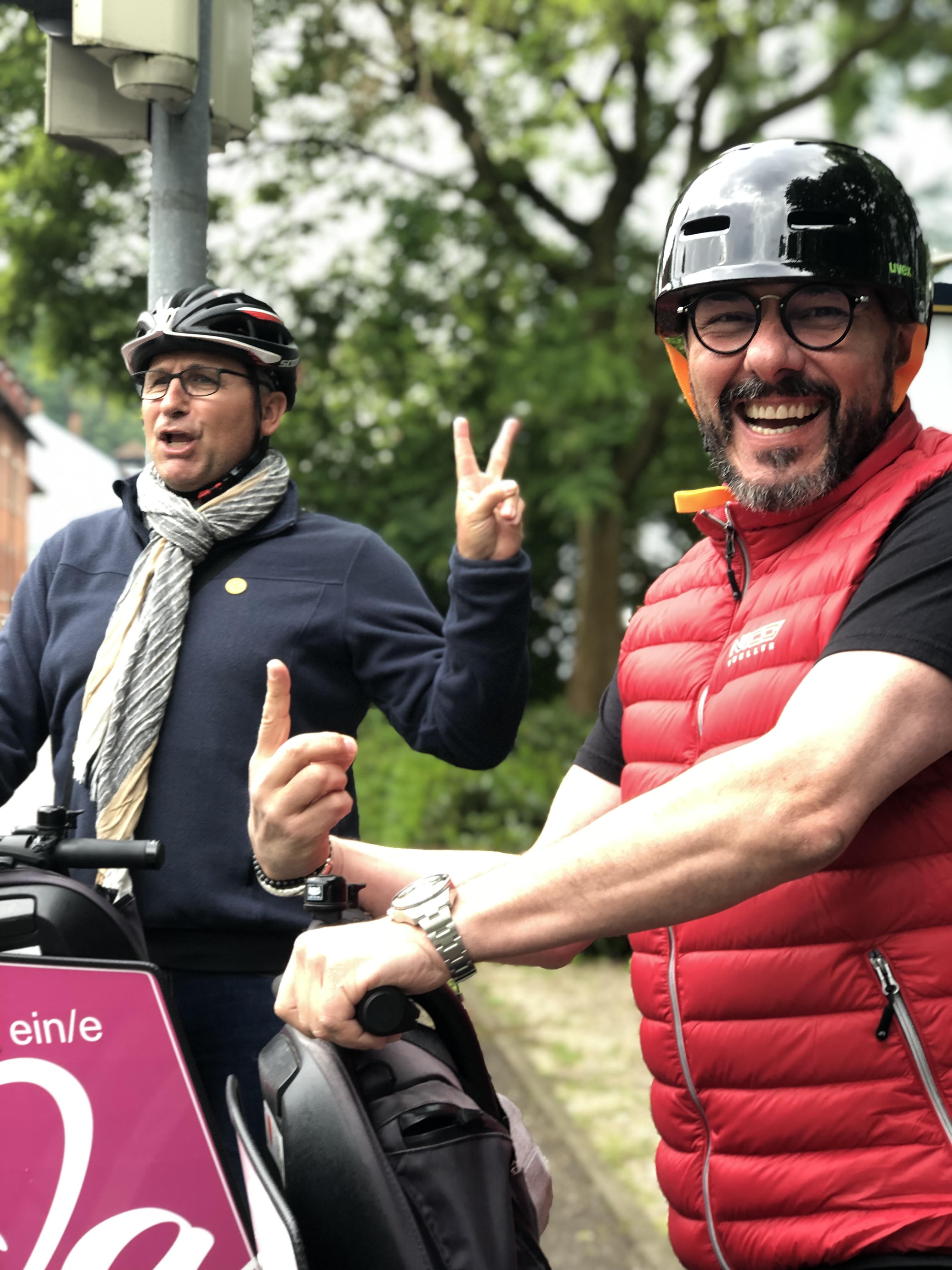 Witz vom Olli Oliver Gimber Lachen blackforest Segway Scrooser CitySeg Baden-Baden Touren Events Stadt Team Privat Schwarzwald Tour